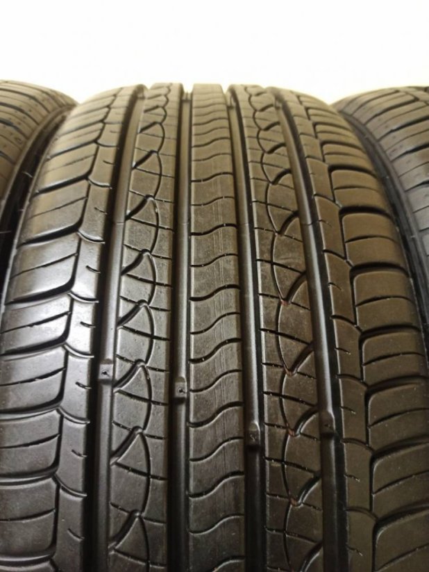 NEXEN 215/45 R18 89V 6,5-7,5mm (Bazarové)