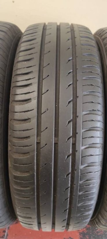 Letní pneu Continental 185/65/15 3,5+mm (Použité)