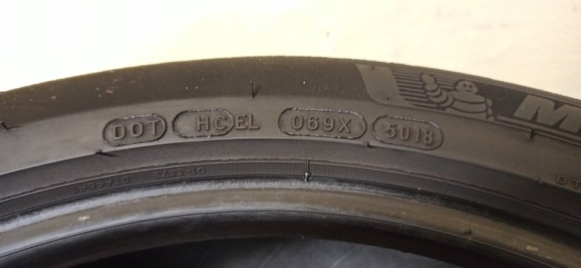 Michelin Primacy 4 235/45 R18 98Y 5mm (Použité)