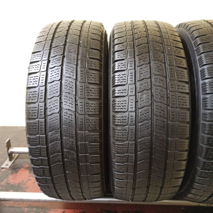 Kleber Transalp 2 215/60 R16c 103/101T 4,5-5,5 mm (Použité)