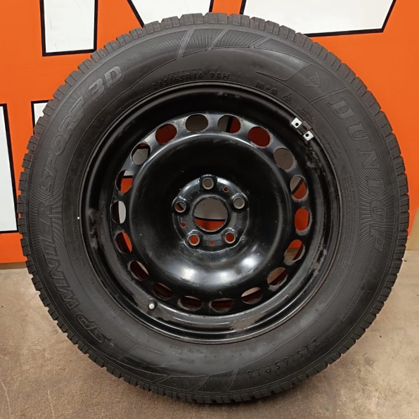 Kola na Tiguan a Audi Q3 , zimní pneu 215/65 R16