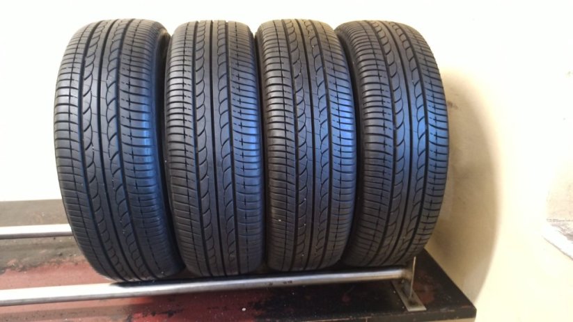 Bridgestone Ecopia EP25 175/65 R14 82T 4,5-5,5 mm (Bazarové)
