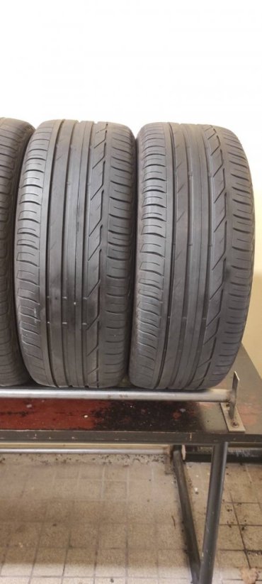 BRIDGESTONE TURANZA T001 225/50 R18 95W 5-6mm (Použité)