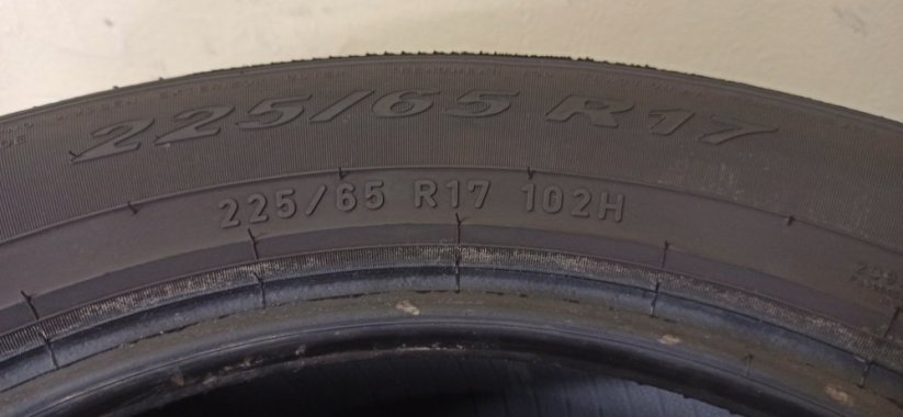 Pirelli Scorpion Verde 225/65 R17 102H 5 mm (Použité)