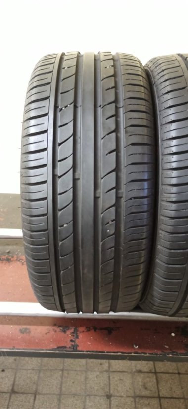 Goodride Sport SA-37 205/40 R17 84Y 5,5 - 6 mm (Bazarové)