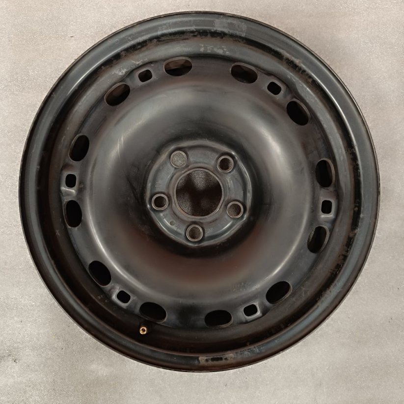 Ocelový disk Škoda Fabia 6Jx15'' , 5x100 , ET38 1kus (Bazarové)