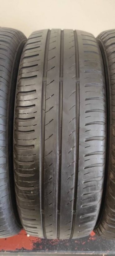 Letní pneu Continental 185/65/15 3,5+mm (Použité)