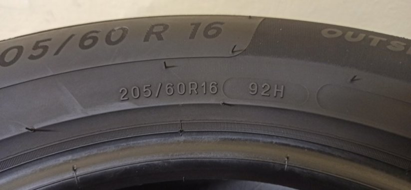 Michelin Primacy 4 205/60 R16 92H 5-5,5mm (Použité)