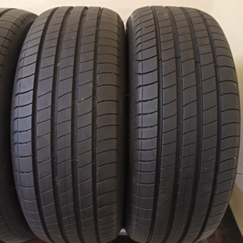 Dvojrozměr Michelin Primacy 205/45 R16+ 185/50 R16 (Bazarové)