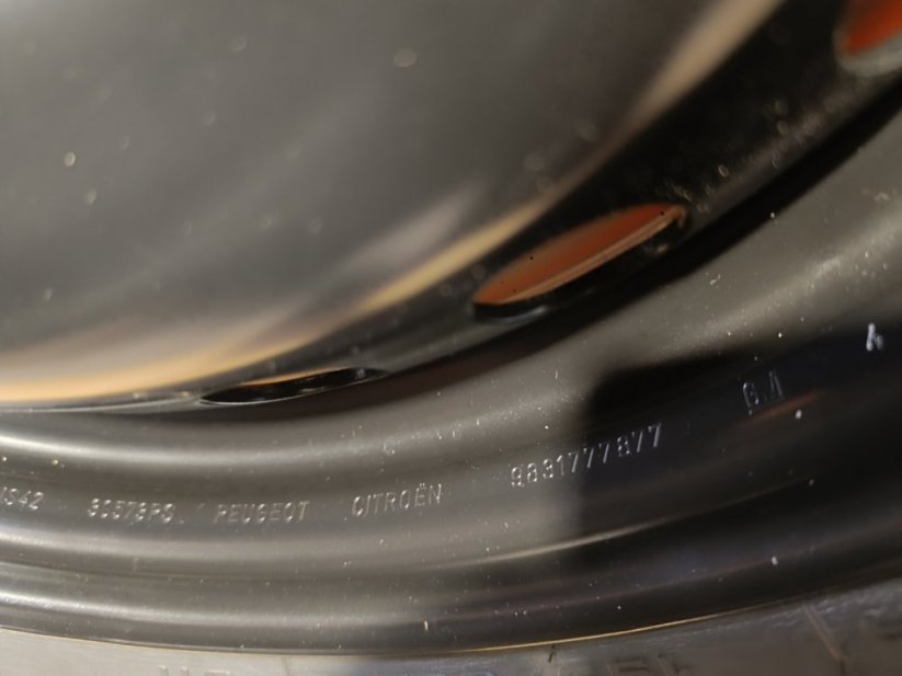 Zimní komplet TPCA 5x108 ET42 + pneu 195/65R15