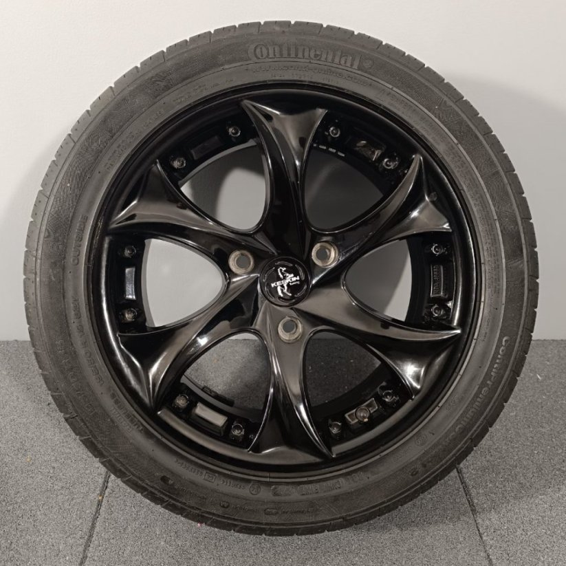 Dvourozměrná kola Keskin na Smart Fortwo 3x112 15"