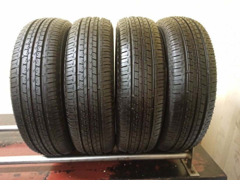 BRIDGESTONE 175/60 R16 82H 6,5-7mm (Bazarové)
