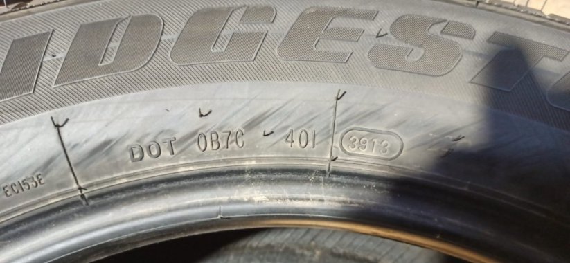 Bridgestone 245/55 R19 103S 6mm (Bazarové)