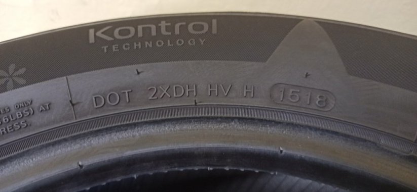 Hankook Kinergy Eco 195/65 R15 2x5,5mm 2x 4,5mm (Bazarové)