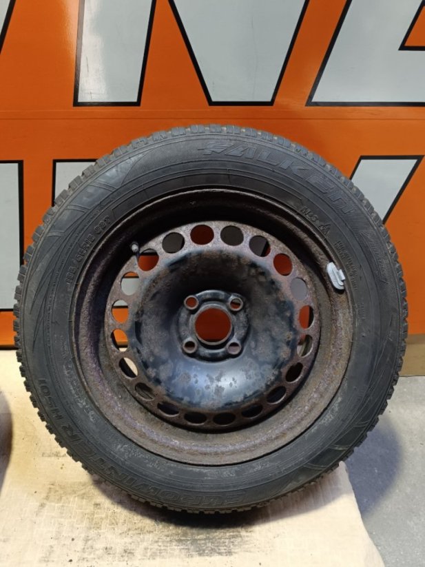 Zimní sada Corsa ET39 4x100 pneu 185/65R15