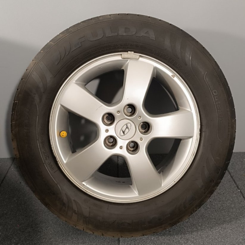 ALU kola Hyundai Tucson, letní pneu 215/65 R16