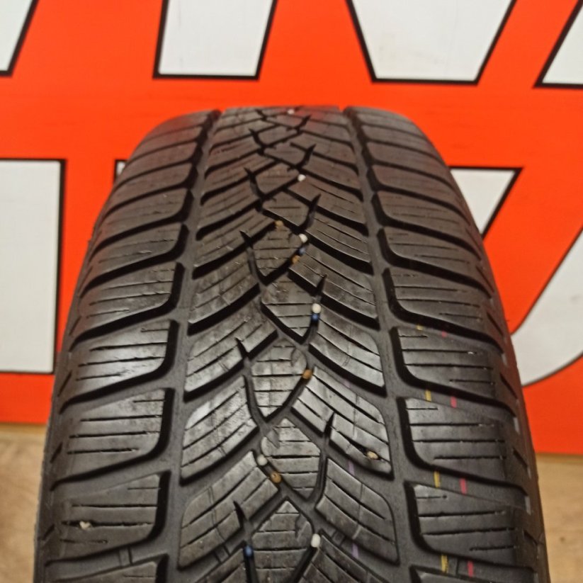 ALU kola Borbet 5x112, ET48, zimní pneu 205/55 R16