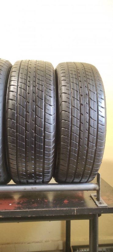 Dunlop 185/55 R16 83H 2x6-6,5mm 1x5-6mm 1x4-5mm (Použité)