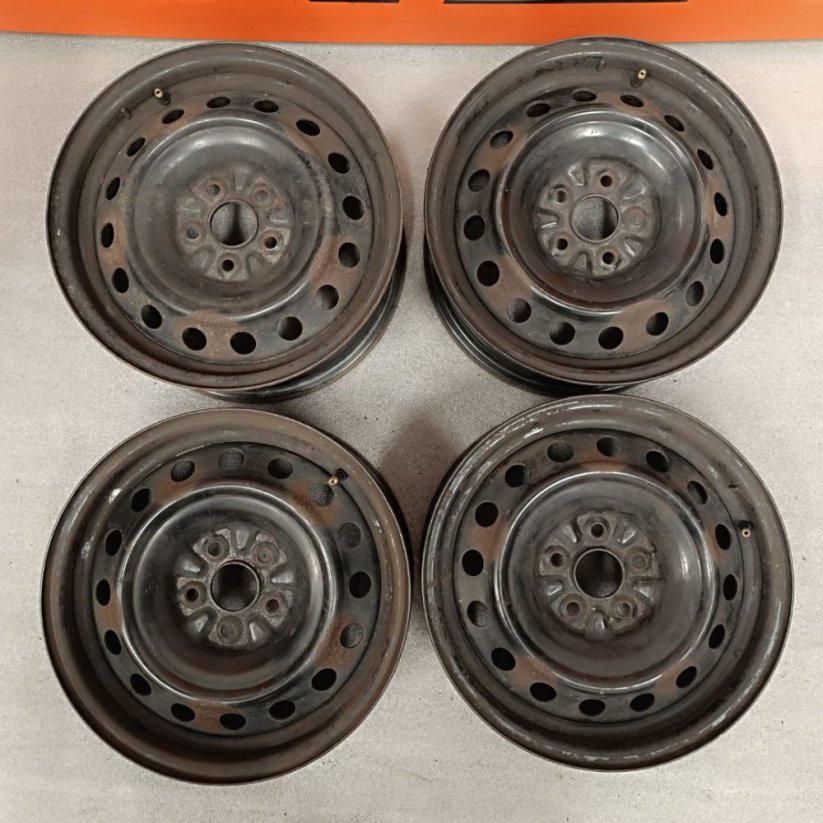 Ocelové disky Toyota Avensis 6Jx15'' , 5x100, ET39