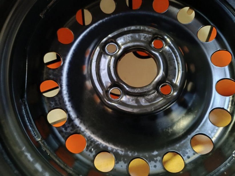 Nová zimní sada na Škoda Citigo, VW Up, 165/70r14 (Bazarové)