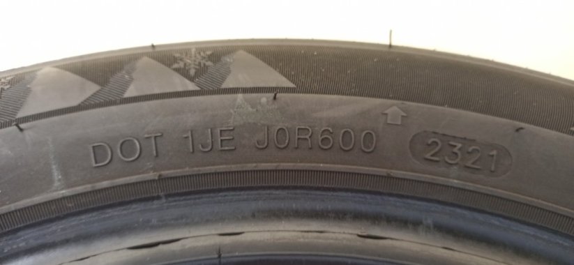 Tracmax X-privilo S130 155/60 R15 74T 5 mm (Bazarové)