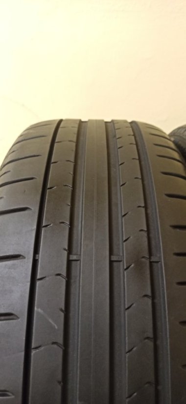 Pirelli P Zero Run Flat 205/40 R18 86W 4 mm (Použité)