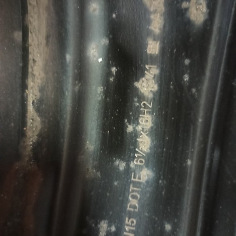 Kola na Opel Astra zimní pneu Semperit 205/55R16