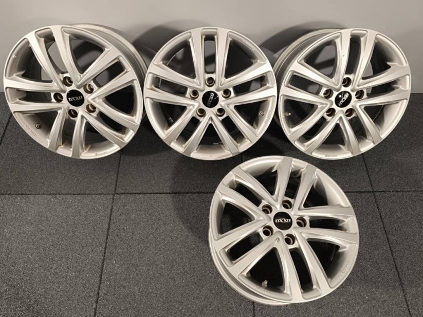 Alu kola OXXO 7Jx16 , 5x112 , ET52