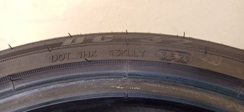 Double Coin 195/45 R16 84V 6,5mm (Použité)