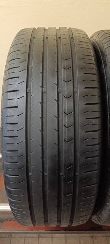 Continental Conti Premium 5 225/60 R17 99V 4,5 mm (Použité)