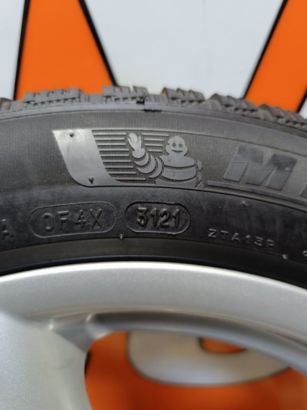 Alutec, 7,5x17'', 5x112, ET28 zimní pneu 225/50R17