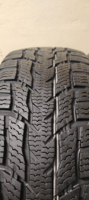 Nokian WRC3 215/60 R17C 109/107T 5,5-6,5mm (Použité)