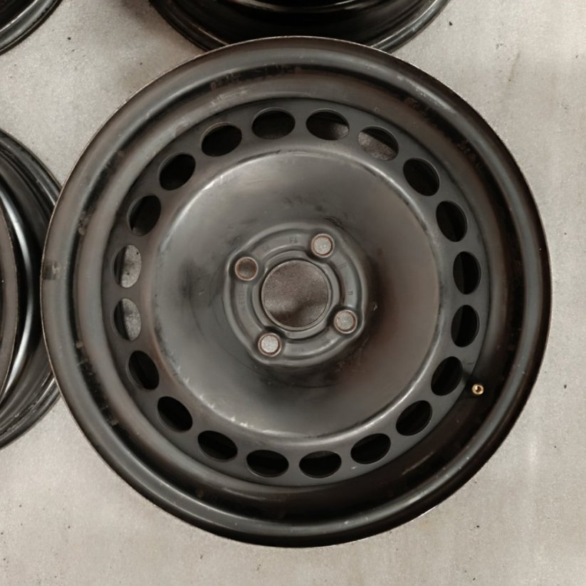 Ocelové disky Opel Corsa 6Jx15'', R15, 4x100, ET39