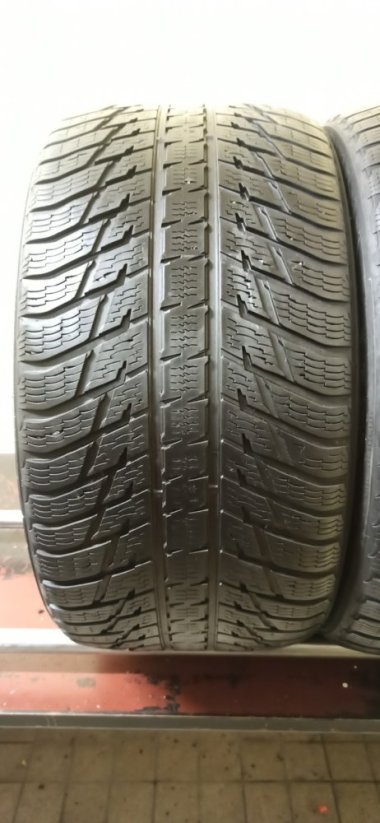 Nokian WR SUV 3 315/35 R20 110V 5 - 6 mm (Použité)
