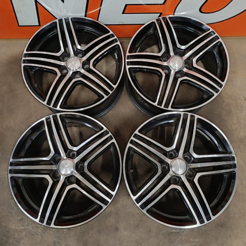 Alu kola Wheelworld 7,5Jx17 , R17 , 5x112 , ET35