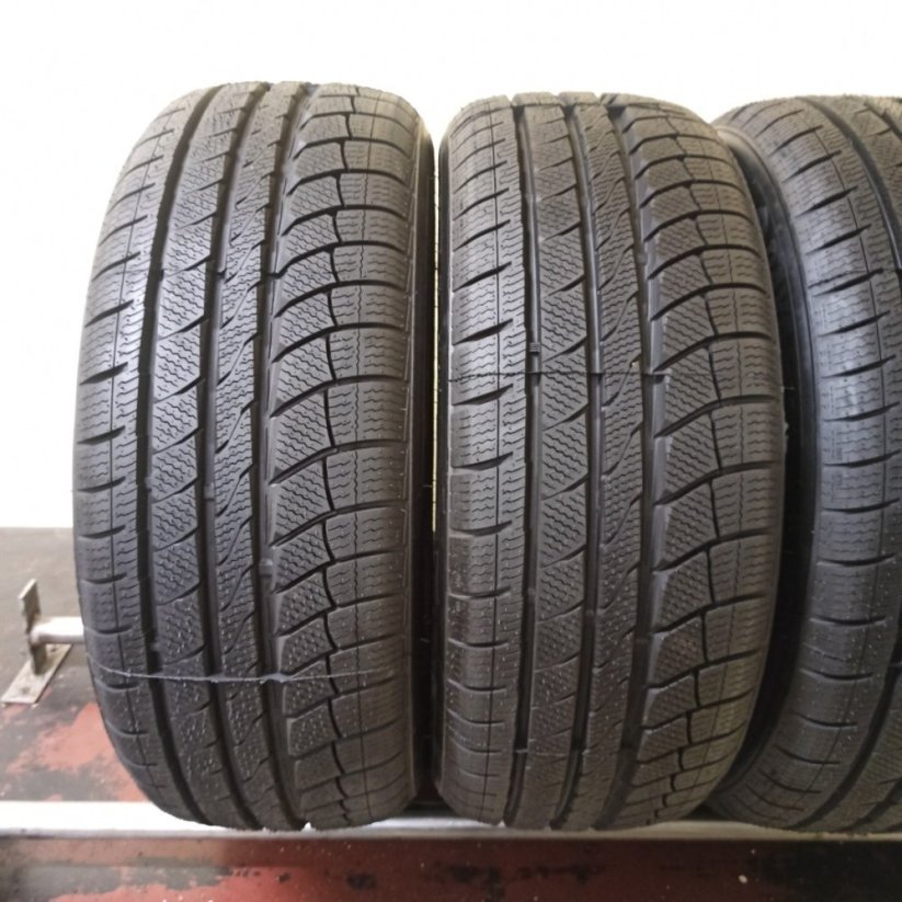 Davanti Wintoura+ XL 225/55 R17 101V 8,5 mm (Bazarové)