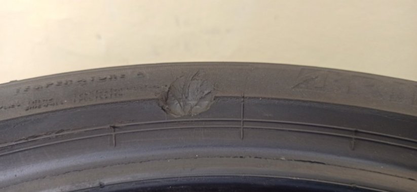 Bridgestone Turanza T005 225/40 R19 93Y 5,5 - 5 mm (Bazarové)