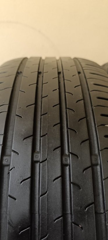 Continental Eco Contact 6 195/55 R15 85H 4,5 mm (Bazarové)