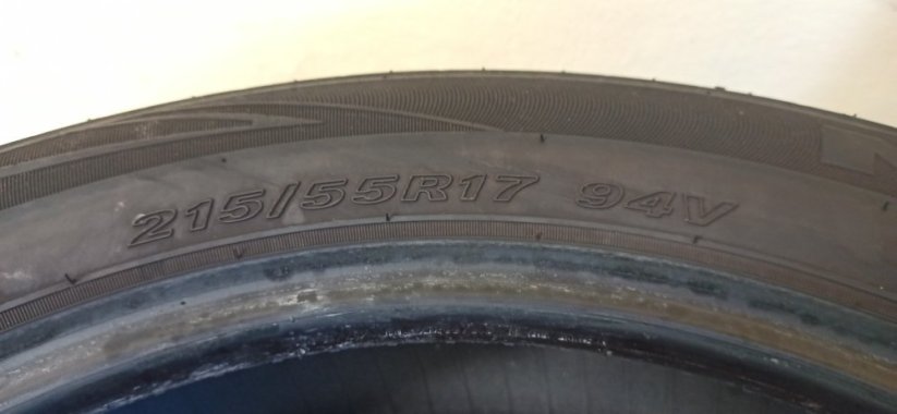 Nexen N Blue HD 215/55 R17 94V 4,5 - 5,5 mm (Bazarové)