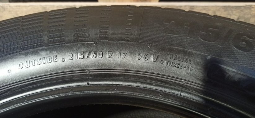 Continental 215/60 R17 96V 6,5-7mm (Použité)