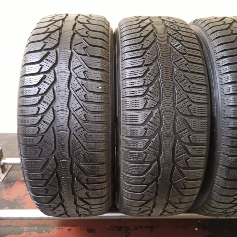 Kleber Krisalp HP2 215/60 R16 99H 5,5 - 6 mm (Použité)