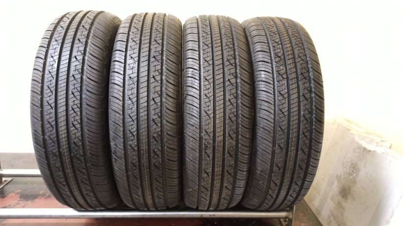 Nexen 215/70 R16 100H 7,5mm (Bazarové)