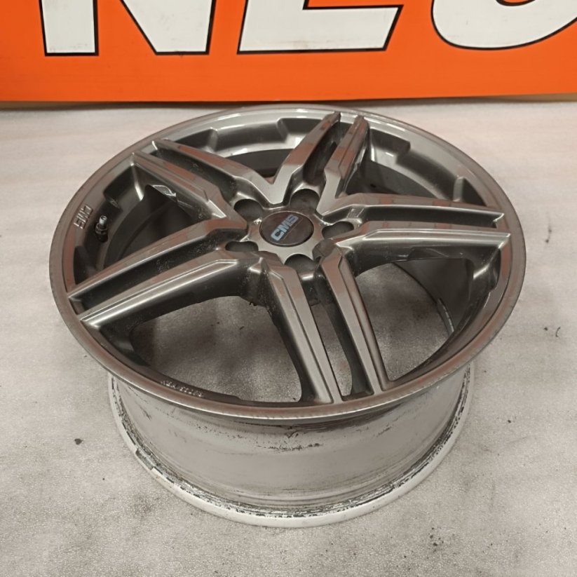 Alu kola CMS 8Jx18'' , R18 , 5x114,3 , ET45