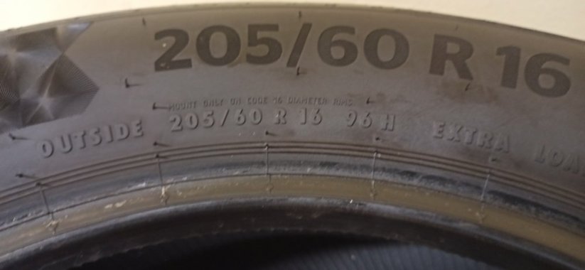Continental Premium Contact 6 205/60 R16 96H 6,5mm (Použité)