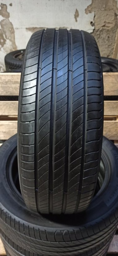 Michelin 205/55 R17 91V 2x5mm 2x4mm (Použité)