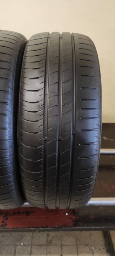 Letní pneu Hankook 195/55/16 4,5-5mm (Bazarové)