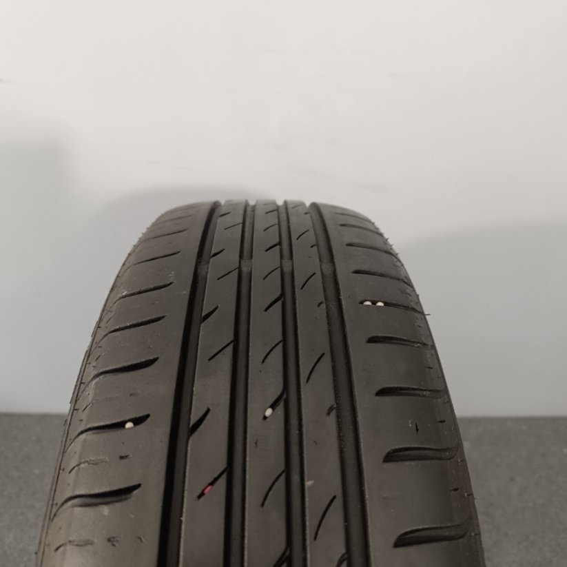 ALU kola Nissan Almera, letní pneu 185/65 R15
