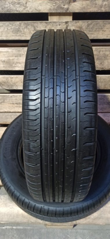 Continental 215/60 R17 96V 6,5-7mm (Použité)