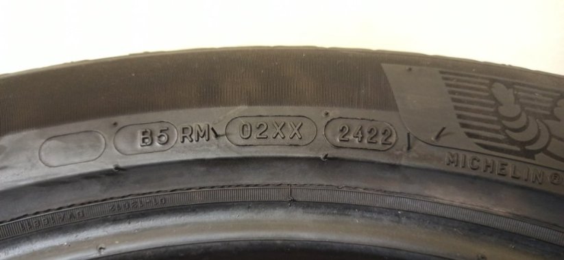 Michelin Cross Climate 2 275/45 R20 110H 5mm (Použité)