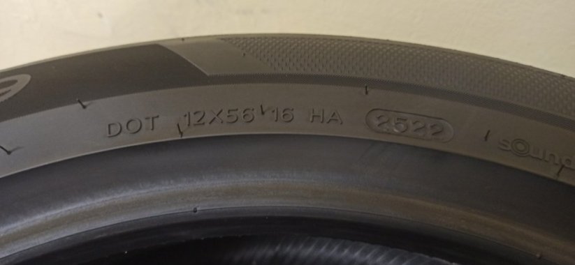 Hankook Ventus S1 EVO 255/45 R19 104W 3,5-4,5mm (Bazarové)